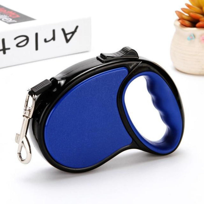 5-Meter Long Retractable Leash for Dogs made of Nylon: black, pink retractable pet leash, minimal product display style