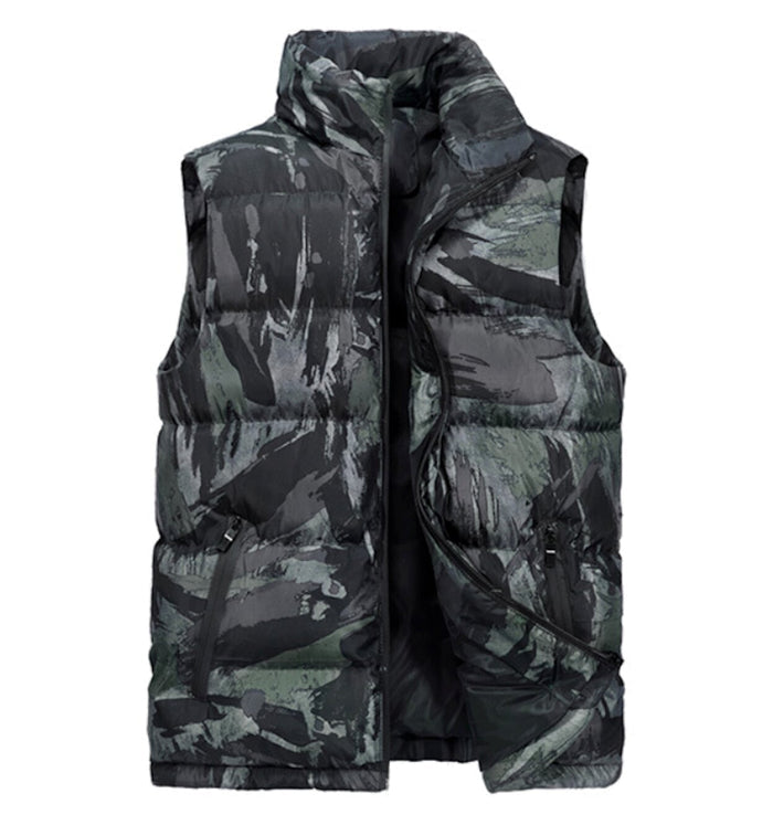 Camo Army Green Men's Puffer Vest: dark gray, black sleeveless puffer vest, casual sporty style
