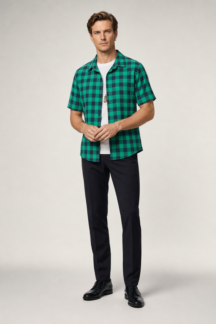 Green / M