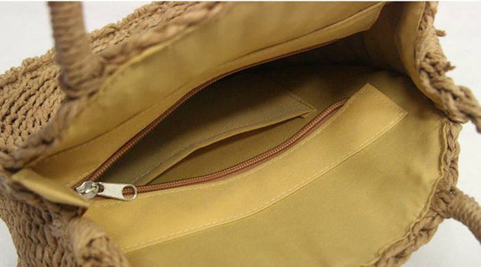 Circular Shoulder Bag: Emphasizing the Essence of the Product with a Fresh Twist: natural tan, beige round woven handbag, rus
