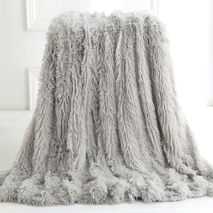 Cozy Faux Fur Blanket for Ultimate Comfort: dusty pink throw blanket, cozy minimal style