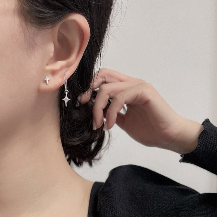 Earrings with Starry Hope Motif: silver star, minimal style