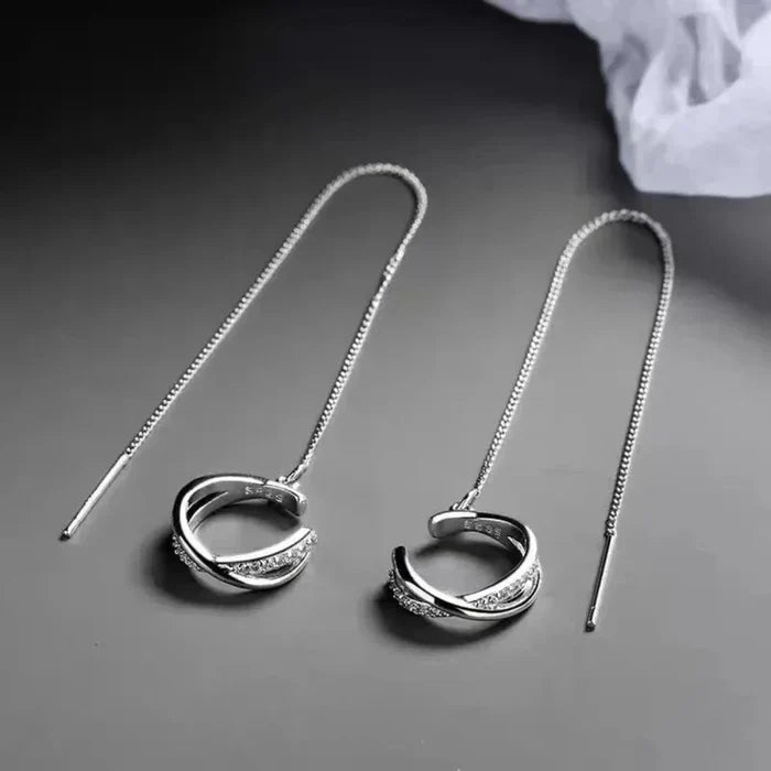 Faux Cuff Clip Drop Earring for a Striking Look: silver ear jewelry, minimal style