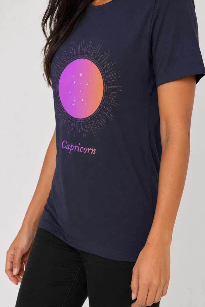 Gradient T-Shirt for Women with Capricorn Zodiac Sign Navy