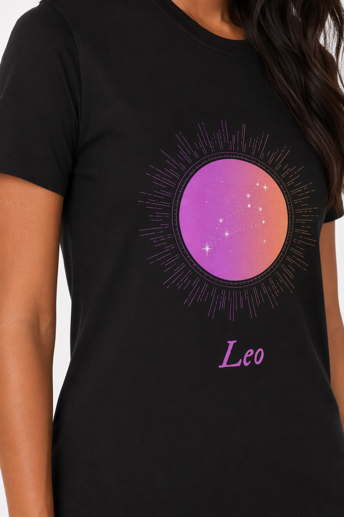 Gradient Zodiac Women's Leo T-Shirt Black