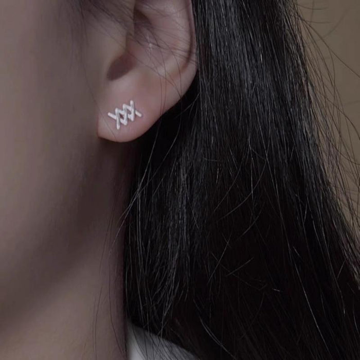 Harajuku Bow Stud Earrings, Metal: white, silver-toned bow/ribbon, minimal cute style