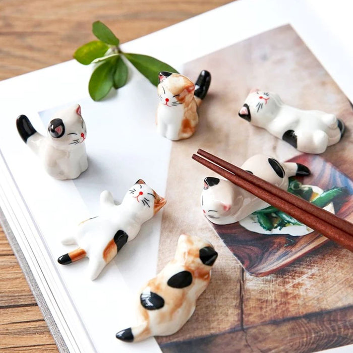 Porcelain Feline Chopstick Rests, Set of Holders: white, black cats, cute cartoon style