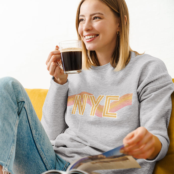 Retro 70's Crewneck Sweatshirt for Women in New York City Style: light gray, yellow NYC, casual graphic style