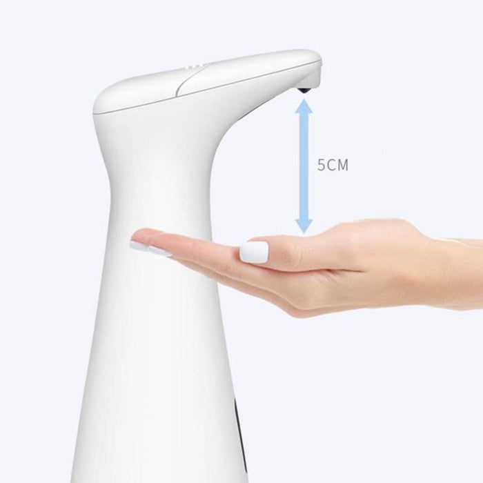 Sensor-Activated Automatic Liquid Soap Dispenser: white, black automatic soap dispenser, minimal modern style