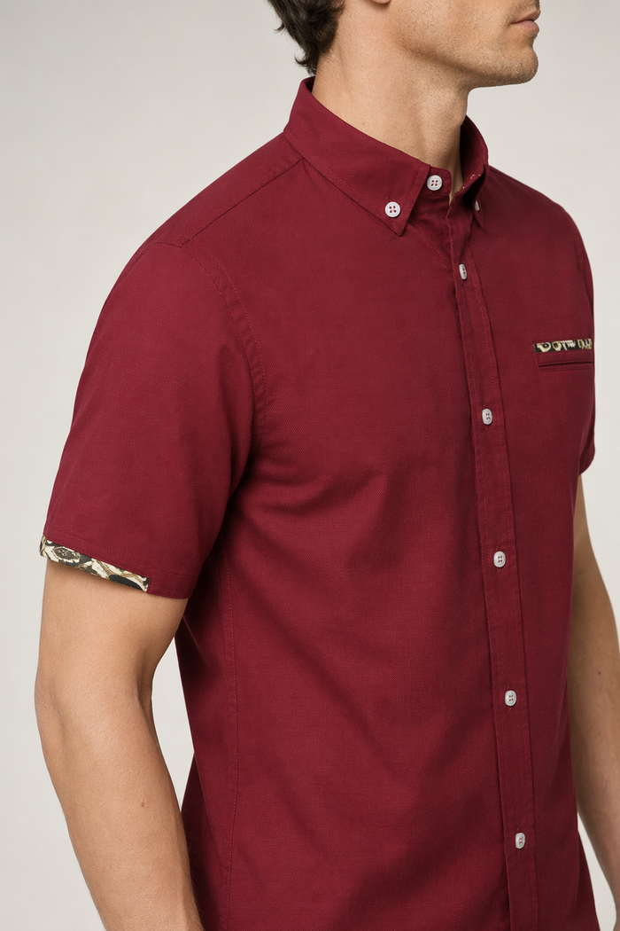 Short-Sleeved Button-Up Shirt for Men Red