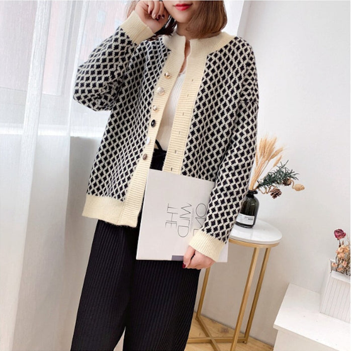 Small Diamond Print Women's Short Cardigan: A Clear Representation of Elegance: red, cream cardigan sweater, casual retro kni