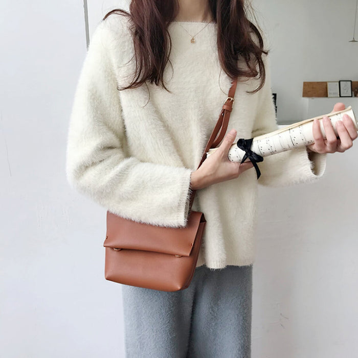 Small Vegan Leather Shoulder Bag for Women, A Stylish Choice for Casual Outings: beige, tan crossbody shoulder bag, minimal s