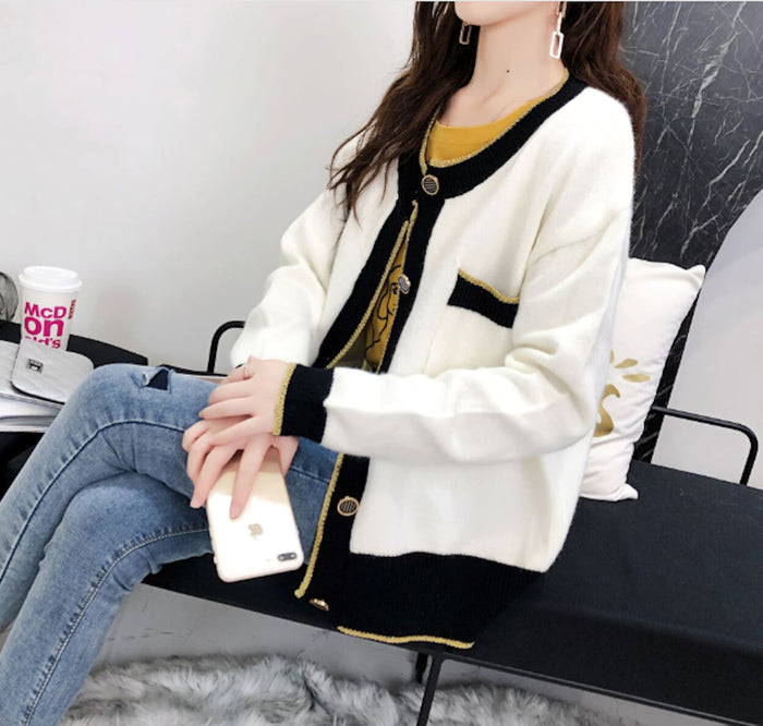 Two Tone Women's Button-Up Cardigan, Clarifying the Essence of the Product while Distinguishing It from the Original: black