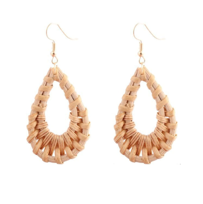 Waterdrop Earrings in Rattan Design: light tan, gold dangle earrings, boho style